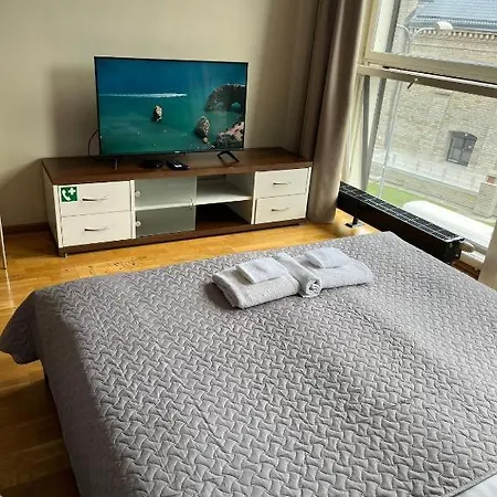 Charming Flat Next To Old Town And Harbor Apartment